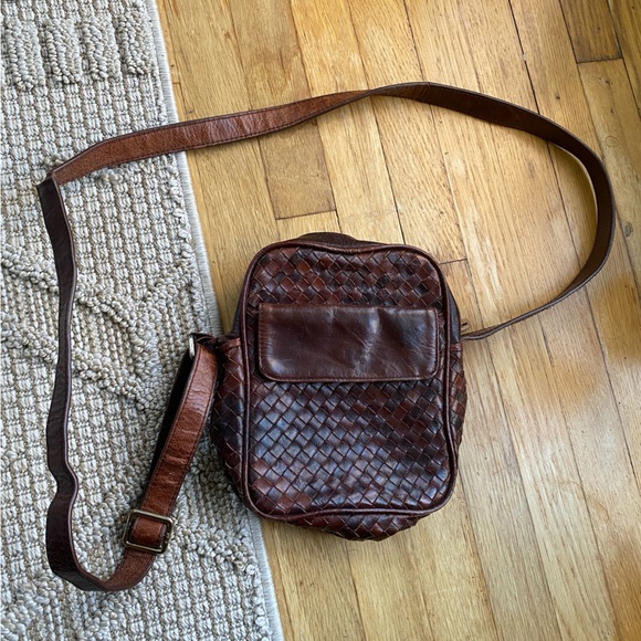 Corroco Brown Leather Crossbody Purse - Picture 11 of 13